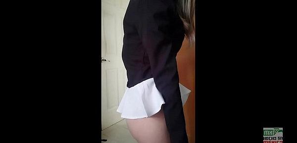  Sophie Petite Colegiala Mexicana Amateur real caliente da sexo oral hasta que se la meten y se restriega hasta que se viene. Despues pide leche adentro.